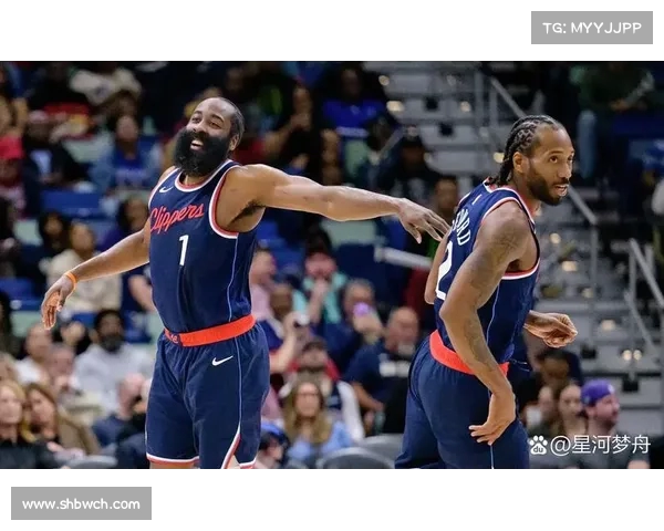 快船队全员贡献,成功战胜劲敌 快船队全员贡献,成功战胜劲敌