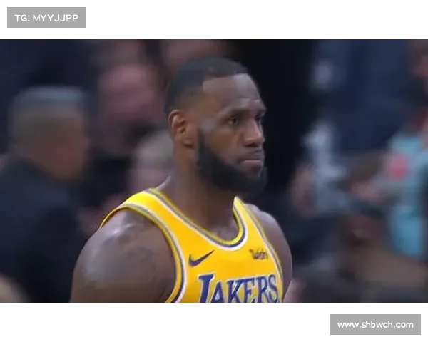 格林对快船拒绝勇士报价的反应：美式强盗思维的背后逻辑(格林被勇士禁赛)