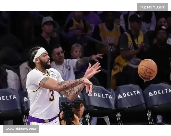 浓眉打湖人瞄准瓦兰提升内线实力，Fischer曝新补强目标(浓眉在湖人)