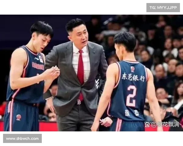 CBA赛季中期总结，球员与球队表现如何？