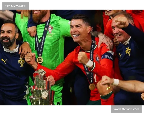 只差一步！葡萄牙在欧洲杯点球大战惜败西班牙，错失决赛机会(葡萄牙点球战胜意大利)